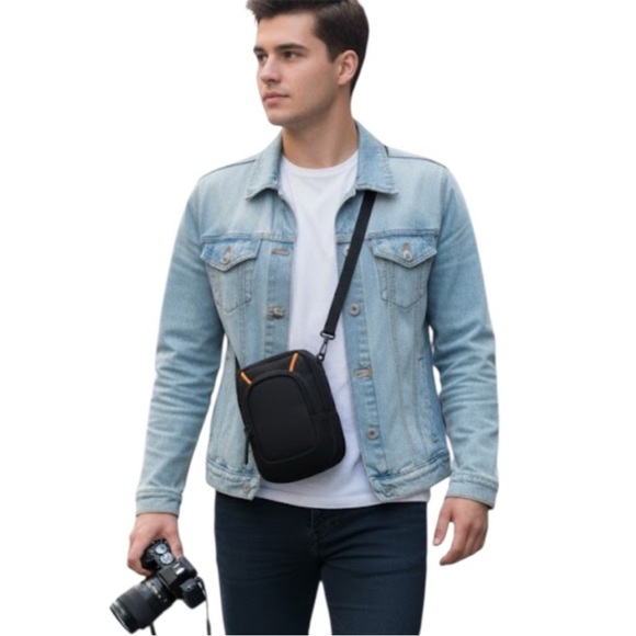 Camera Accessory  Bag - Picture 2 of 8